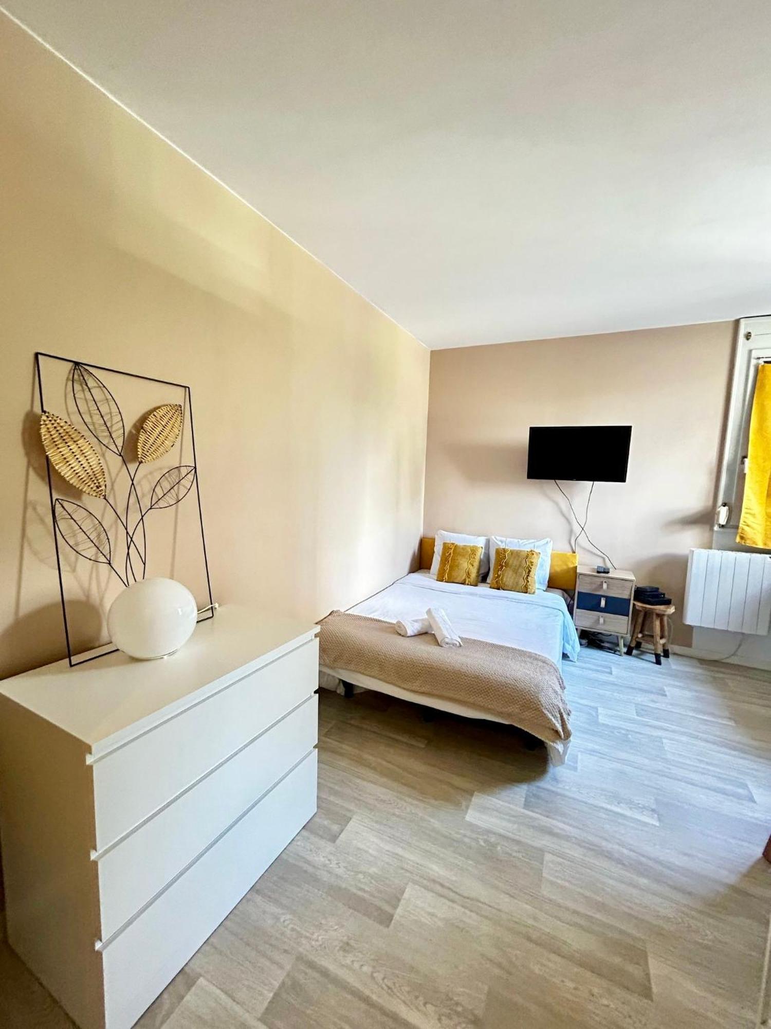 L'Emailleur Studio Cosy Et Tout Equipe 리모주 외부 사진
